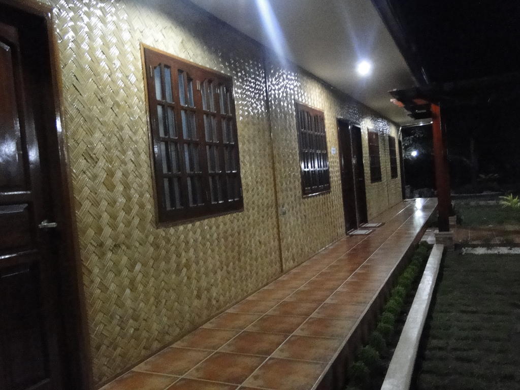 Susan'S Place Bed And Breakfast Puerto Princesa Esterno foto