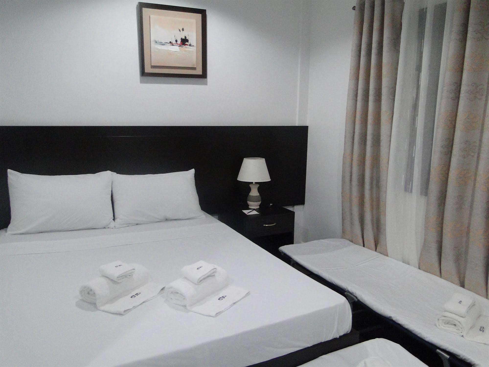 Susan'S Place Bed And Breakfast Puerto Princesa Esterno foto